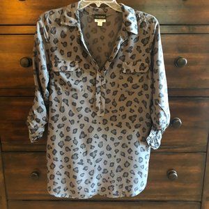 Splendid for A Pea in the Pod Maternity Animal Print Blouse Tunic Small